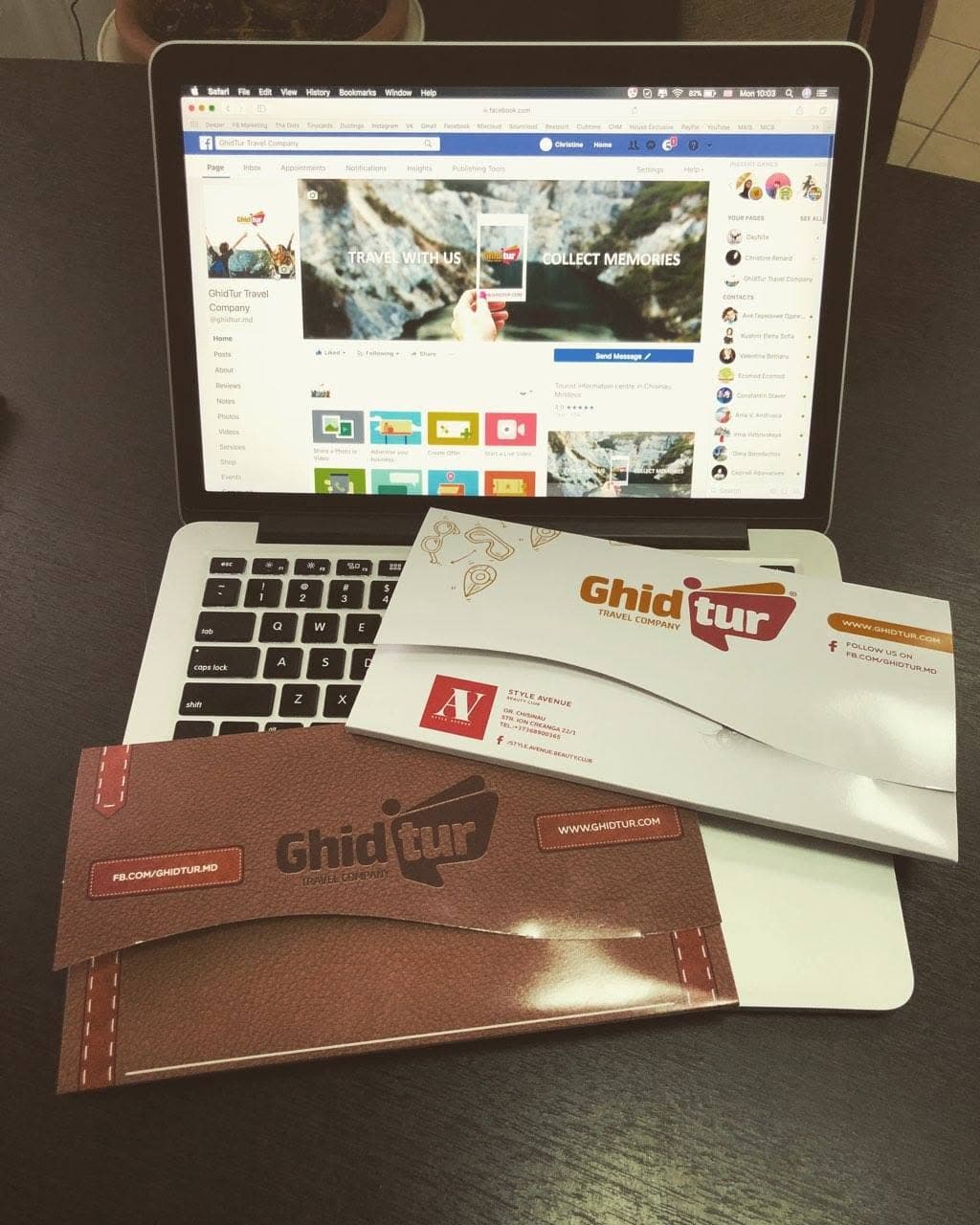 GhidTur envelopes for travel documents.